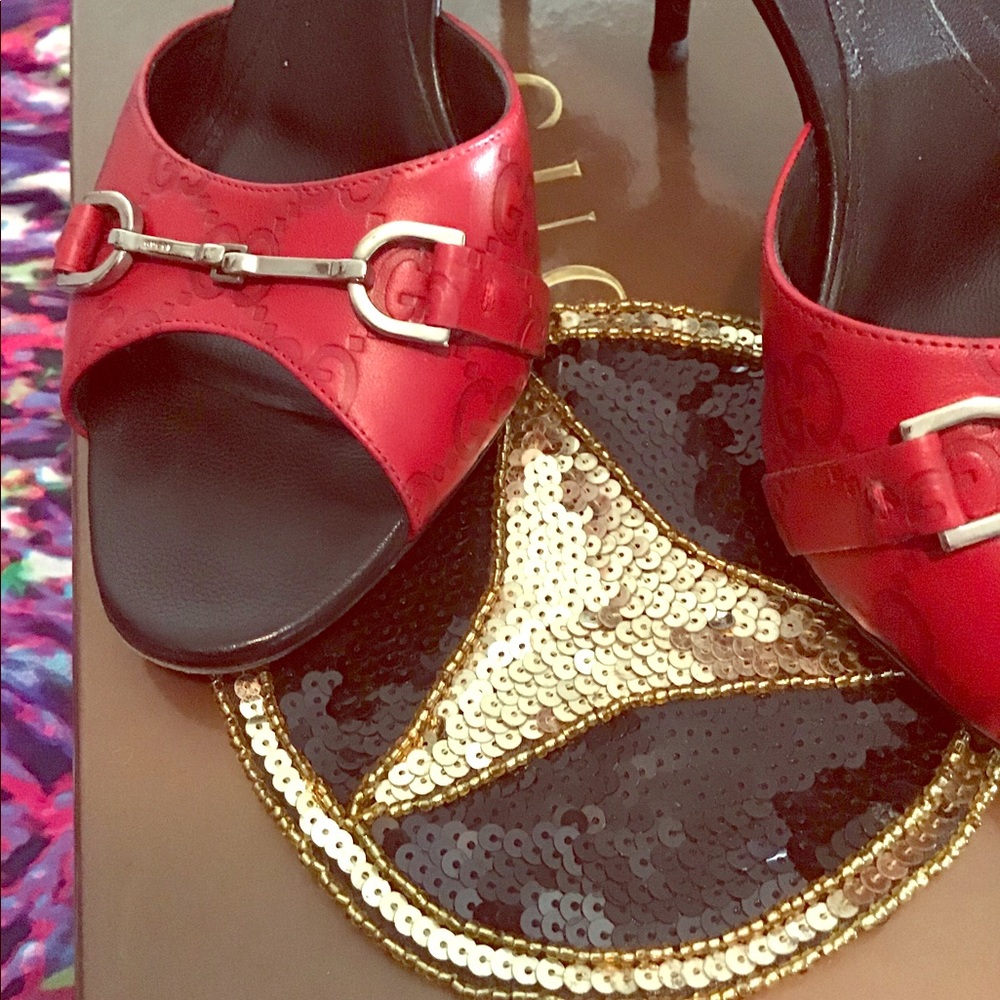 Sold ❣️SOLD ✅ SOLD ❗️Bella Kitty Red Sandals ..